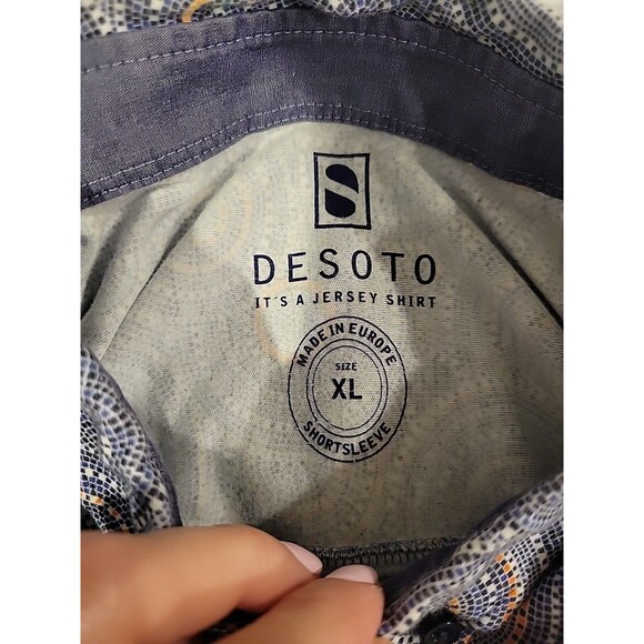 Desoto Short-Sleeved Sport Shirt in Cornflower Blue Mosaic-Tile Print Slim XL - Picture 7 of 11